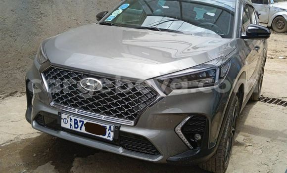 ይግዙ ያገለገለ Hyundai Tucson Beige መኪና በ አዲስ አበባ በ ኢትዮጵያ ይግዙ ያገለገለ Hyundai Tucson Beige መኪና በ አዲስ አበባ በ ኢትዮጵያ