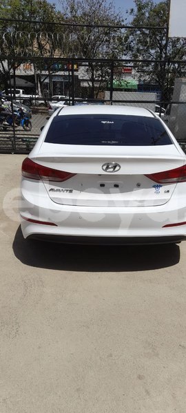 Big with watermark hyundai avante ethiopia addis ababa 9548