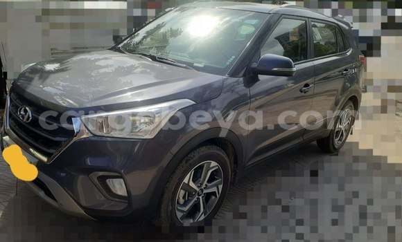Oofamaa Hyundai Creta Other Makiinaa iti Addis–Ababa keessatti Ethiopia keessatti Oofamaa Hyundai Creta Other Makiinaa iti Addis–Ababa keessatti Ethiopia keessatti