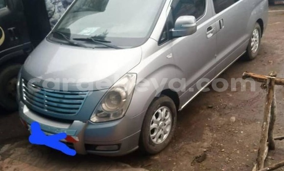 Buy Used Hyundai Starex Silver Car in Addis–Ababa in Ethiopia Buy Used Hyundai Starex Silver Car in Addis–Ababa in Ethiopia
