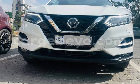 Buy Used Nissan Qashqai White Car in Addis–Ababa in Ethiopia Buy Used Nissan Qashqai White Car in Addis–Ababa in Ethiopia