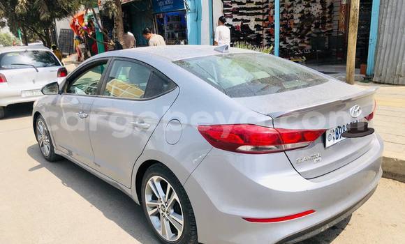 Acheter Occasion Voiture Hyundai Elantra Autre à Addis Ababa, Ethiopie Acheter Occasion Voiture Hyundai Elantra Autre à Addis Ababa, Ethiopie