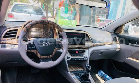 Acheter Occasion Voiture Hyundai Elantra Autre à Addis Ababa, Ethiopie Acheter Occasion Voiture Hyundai Elantra Autre à Addis Ababa, Ethiopie