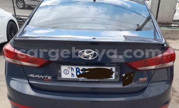 Oofamaa Hyundai Avante Other Makiinaa iti Addis–Ababa keessatti Ethiopia keessatti Oofamaa Hyundai Avante Other Makiinaa iti Addis–Ababa keessatti Ethiopia keessatti