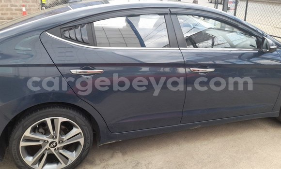 Oofamaa Hyundai Avante Other Makiinaa iti Addis–Ababa keessatti Ethiopia keessatti Oofamaa Hyundai Avante Other Makiinaa iti Addis–Ababa keessatti Ethiopia keessatti