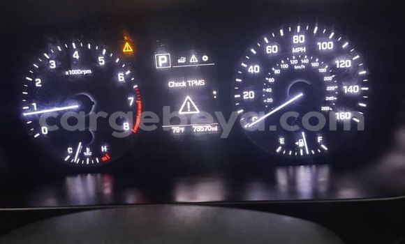 ይግዙ ያገለገለ Hyundai Sonata ነጭ መኪና በ አዲስ አበባ በ ኢትዮጵያ ይግዙ ያገለገለ Hyundai Sonata ነጭ መኪና በ አዲስ አበባ በ ኢትዮጵያ