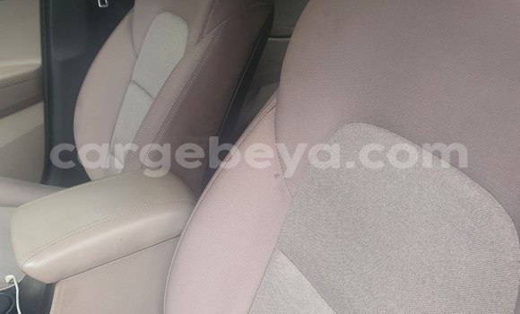 Buy Used Hyundai Tucson White Car in Addis–Ababa in Ethiopia Buy Used Hyundai Tucson White Car in Addis–Ababa in Ethiopia