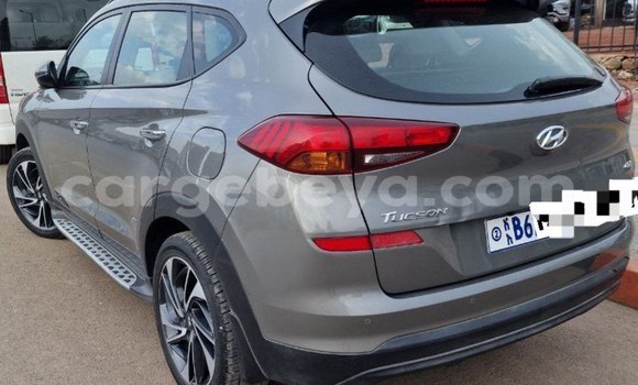 Buy Used Hyundai Tucson Other Car in Addis–Ababa in Ethiopia Buy Used Hyundai Tucson Other Car in Addis–Ababa in Ethiopia