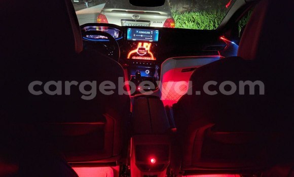 ይግዙ ያገለገለ Peugeot 5008 ሌላ መኪና በ አዲስ አበባ በ ኢትዮጵያ ይግዙ ያገለገለ Peugeot 5008 ሌላ መኪና በ አዲስ አበባ በ ኢትዮጵያ