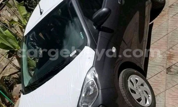 Buy New Hyundai Atos Brown Car in Addis–Ababa in Ethiopia Buy New Hyundai Atos Brown Car in Addis–Ababa in Ethiopia