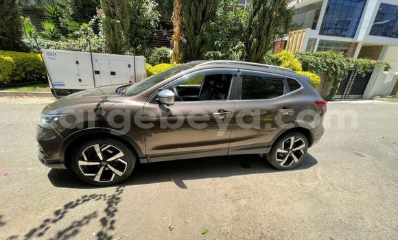 Buy Used Nissan Qashqai Brown Car in Addis–Ababa in Ethiopia Buy Used Nissan Qashqai Brown Car in Addis–Ababa in Ethiopia
