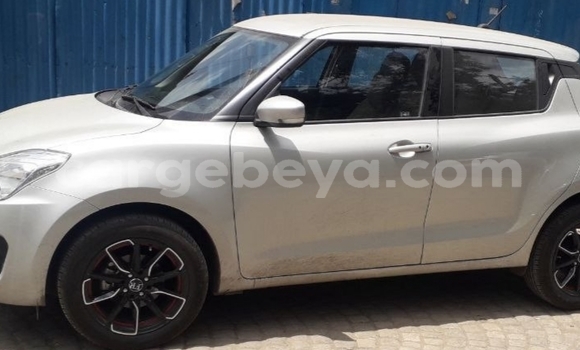 ይግዙ ያገለገለ Suzuki Swift ሌላ መኪና በ አዲስ አበባ በ ኢትዮጵያ ይግዙ ያገለገለ Suzuki Swift ሌላ መኪና በ አዲስ አበባ በ ኢትዮጵያ