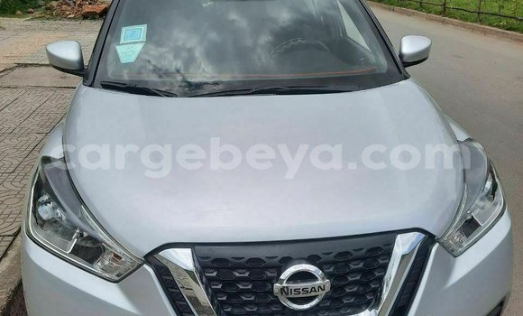 Buy Used Nissan Kix Silver Car in Addis–Ababa in Ethiopia Buy Used Nissan Kix Silver Car in Addis–Ababa in Ethiopia