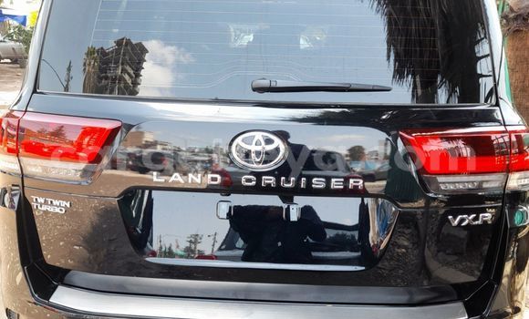 Buy New Toyota Land Cruiser Black Car in Addis–Ababa in Ethiopia Buy New Toyota Land Cruiser Black Car in Addis–Ababa in Ethiopia