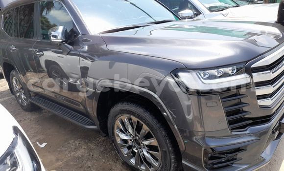 Buy New Toyota Land Cruiser Black Car in Addis–Ababa in Ethiopia Buy New Toyota Land Cruiser Black Car in Addis–Ababa in Ethiopia