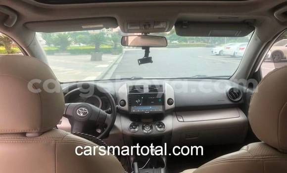 Buy Used Toyota RAV4 White Car in Adet in Amhara Buy Used Toyota RAV4 White Car in Adet in Amhara