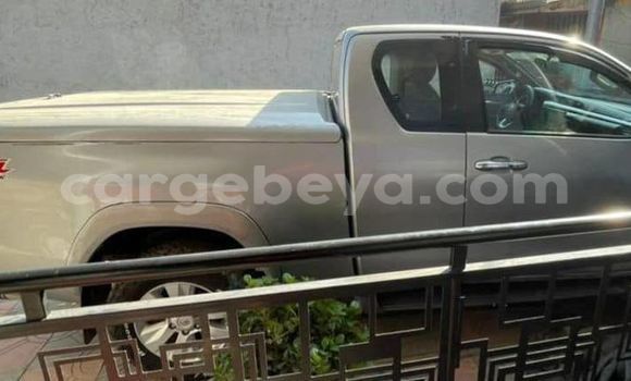 Buy Used Toyota Hilux Silver Car in Addis–Ababa in Ethiopia Buy Used Toyota Hilux Silver Car in Addis–Ababa in Ethiopia
