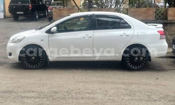 Buy Used Toyota Yaris White Car in Addis–Ababa in Ethiopia Buy Used Toyota Yaris White Car in Addis–Ababa in Ethiopia