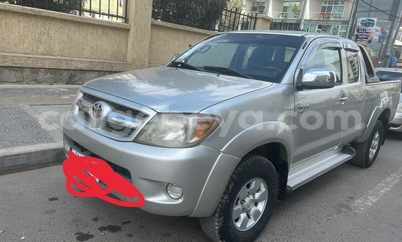 Buy Used Toyota Hilux Silver Car in Addis–Ababa in Ethiopia Buy Used Toyota Hilux Silver Car in Addis–Ababa in Ethiopia