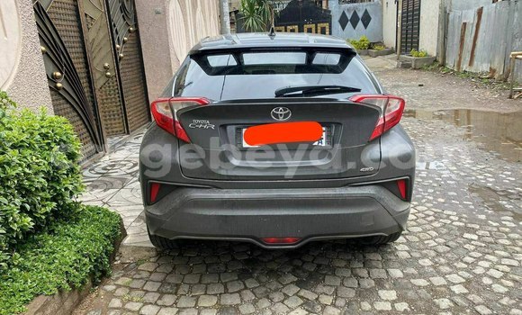 ይግዙ ያገለገለ Toyota C-HR ሌላ መኪና በ አዲስ አበባ በ ኢትዮጵያ ይግዙ ያገለገለ Toyota C-HR ሌላ መኪና በ አዲስ አበባ በ ኢትዮጵያ