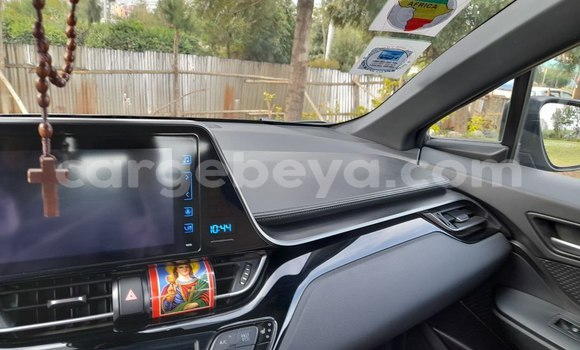 ይግዙ ያገለገለ Toyota C-HR ሌላ መኪና በ አዲስ አበባ በ ኢትዮጵያ ይግዙ ያገለገለ Toyota C-HR ሌላ መኪና በ አዲስ አበባ በ ኢትዮጵያ