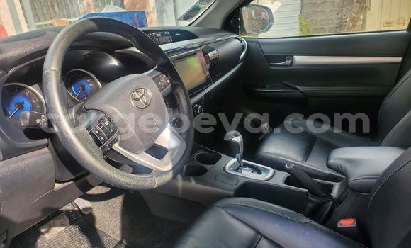 Buy Used Toyota Hiluxe Revo White Car in Addis–Ababa in Ethiopia Buy Used Toyota Hiluxe Revo White Car in Addis–Ababa in Ethiopia