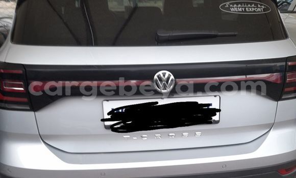 Buy New Volkswagen T-Roc Silver Car in Addis–Ababa in Ethiopia Buy New Volkswagen T-Roc Silver Car in Addis–Ababa in Ethiopia