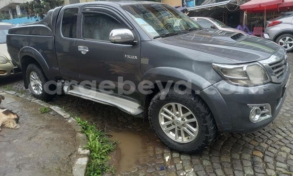 Buy Used Toyota Hilux Other Car in Addis–Ababa in Ethiopia Buy Used Toyota Hilux Other Car in Addis–Ababa in Ethiopia