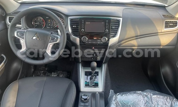 Buy Used Mitsubishi L200 Silver Car in Addis–Ababa in Ethiopia Buy Used Mitsubishi L200 Silver Car in Addis–Ababa in Ethiopia
