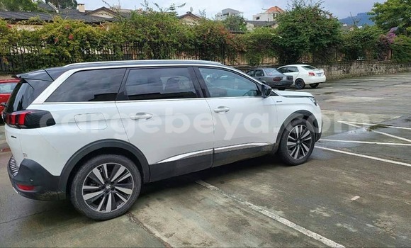 Buy Used Peugeot 5008 White Car in Addis–Ababa in Ethiopia Buy Used Peugeot 5008 White Car in Addis–Ababa in Ethiopia