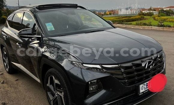Buy Used Hyundai Tucson Black Car in Addis–Ababa in Ethiopia Buy Used Hyundai Tucson Black Car in Addis–Ababa in Ethiopia