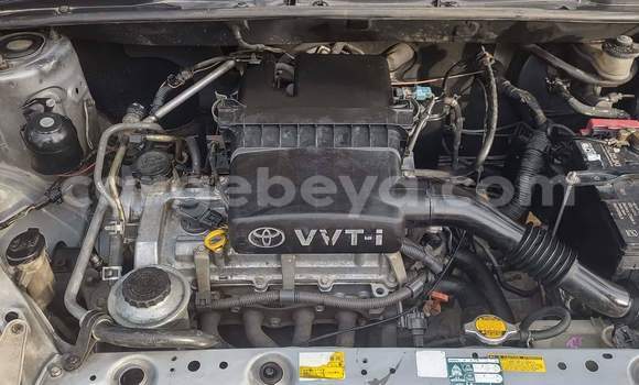 ይግዙ ያገለገለ Toyota Platz ሌላ መኪና በ አዲስ አበባ በ ኢትዮጵያ ይግዙ ያገለገለ Toyota Platz ሌላ መኪና በ አዲስ አበባ በ ኢትዮጵያ