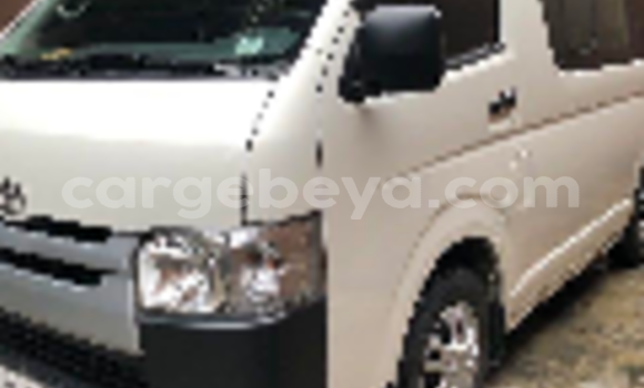 Buy Used Toyota Hiace White Car in Addis–Ababa in Ethiopia Buy Used Toyota Hiace White Car in Addis–Ababa in Ethiopia