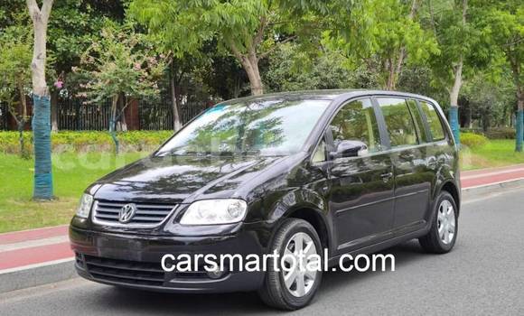 Buy Used Volkswagen Touran Silver Car in Addis–Ababa in Ethiopia Buy Used Volkswagen Touran Silver Car in Addis–Ababa in Ethiopia
