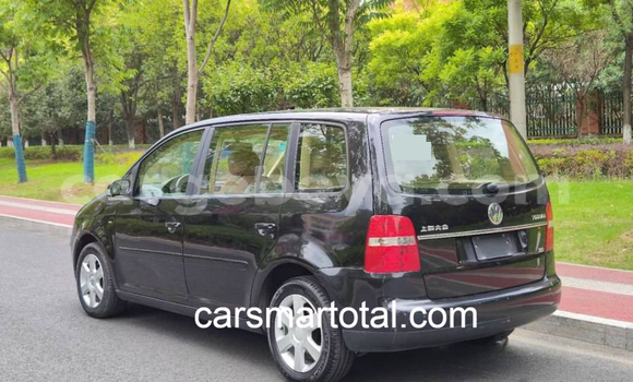 Buy Used Volkswagen Touran Silver Car in Addis–Ababa in Ethiopia Buy Used Volkswagen Touran Silver Car in Addis–Ababa in Ethiopia