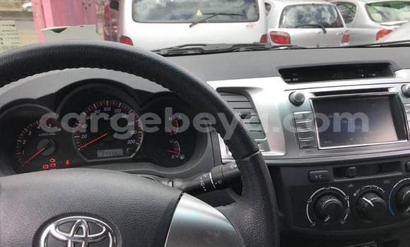 Buy Used Toyota Vitz Silver Car in Addis–Ababa in Ethiopia Buy Used Toyota Vitz Silver Car in Addis–Ababa in Ethiopia