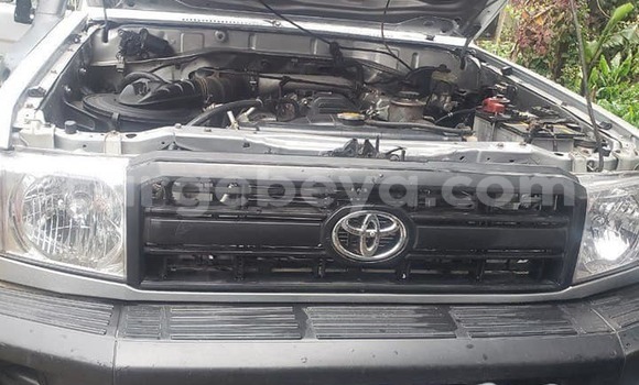 Buy Used Toyota Land Cruiser Silver Car in Addis–Ababa in Ethiopia Buy Used Toyota Land Cruiser Silver Car in Addis–Ababa in Ethiopia