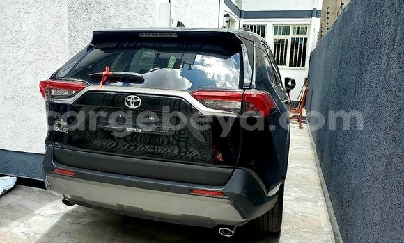 Buy Used Toyota RAV4 Black Car in Addis–Ababa in Ethiopia Buy Used Toyota RAV4 Black Car in Addis–Ababa in Ethiopia