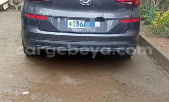 Buy Used Hyundai Tucson Blue Car in Addis–Ababa in Ethiopia Buy Used Hyundai Tucson Blue Car in Addis–Ababa in Ethiopia
