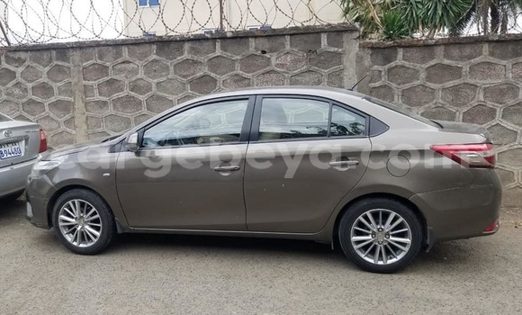 Buy Used Toyota Yaris Blue Car in Addis–Ababa in Ethiopia Buy Used Toyota Yaris Blue Car in Addis–Ababa in Ethiopia