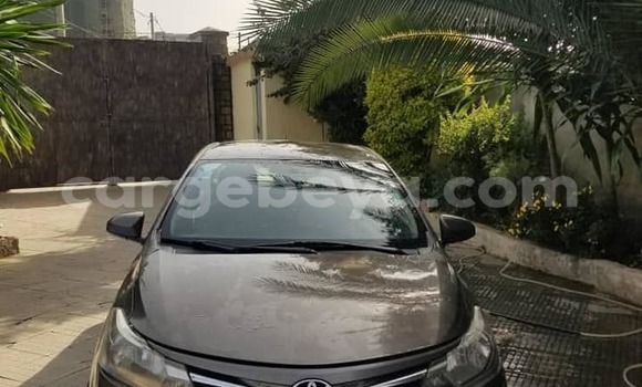 Buy Used Toyota Yaris Blue Car in Addis–Ababa in Ethiopia Buy Used Toyota Yaris Blue Car in Addis–Ababa in Ethiopia