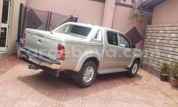 Buy Used Toyota Hiluxe VIGO Silver Car in Addis–Ababa in Ethiopia Buy Used Toyota Hiluxe VIGO Silver Car in Addis–Ababa in Ethiopia