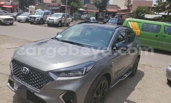 Buy Used Hyundai Tucson Other Car in Addis–Ababa in Ethiopia Buy Used Hyundai Tucson Other Car in Addis–Ababa in Ethiopia