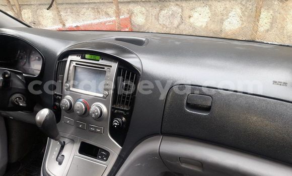 Buy Used Hyundai Starex (H-1) Silver Car in Addis–Ababa in Ethiopia Buy Used Hyundai Starex (H-1) Silver Car in Addis–Ababa in Ethiopia