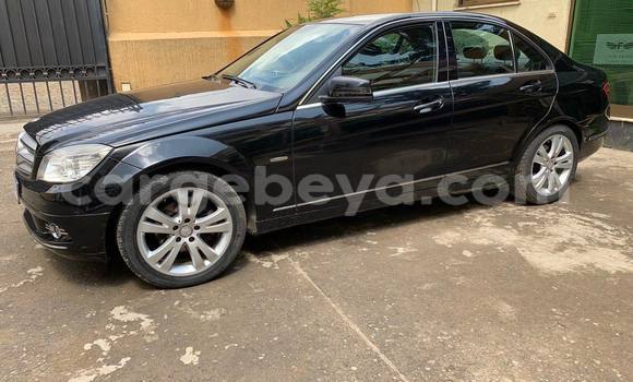 ይግዙ ያገለገለ Mercedes Viano ጥቁር መኪና በ አዲስ አበባ በ ኢትዮጵያ ይግዙ ያገለገለ Mercedes Viano ጥቁር መኪና በ አዲስ አበባ በ ኢትዮጵያ