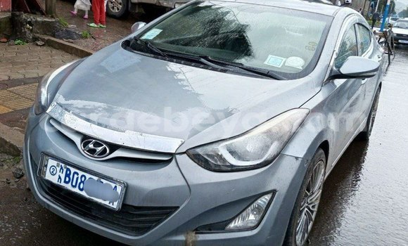 ይግዙ ያገለገለ Hyundai Elantra ብር መኪና በ አዲስ አበባ በ ኢትዮጵያ ይግዙ ያገለገለ Hyundai Elantra ብር መኪና በ አዲስ አበባ በ ኢትዮጵያ