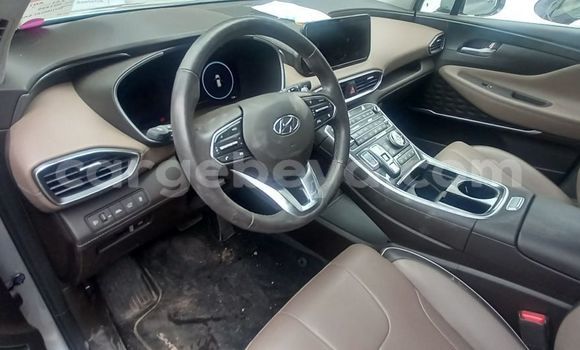 Buy New Hyundai Santa Fe Silver Car in Addis–Ababa in Ethiopia Buy New Hyundai Santa Fe Silver Car in Addis–Ababa in Ethiopia