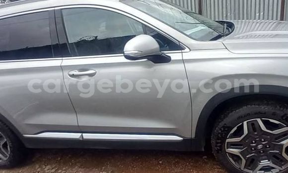 Buy New Hyundai Santa Fe Silver Car in Addis–Ababa in Ethiopia Buy New Hyundai Santa Fe Silver Car in Addis–Ababa in Ethiopia