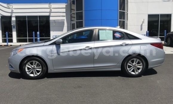 Buy Used Hyundai Sonata Silver Car in Agaro in Oromia Buy Used Hyundai Sonata Silver Car in Agaro in Oromia