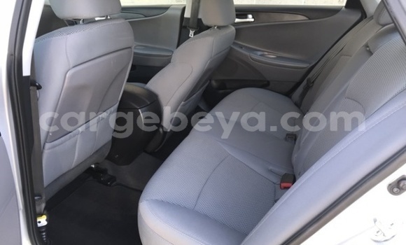 Buy Used Hyundai Sonata Silver Car in Agaro in Oromia Buy Used Hyundai Sonata Silver Car in Agaro in Oromia
